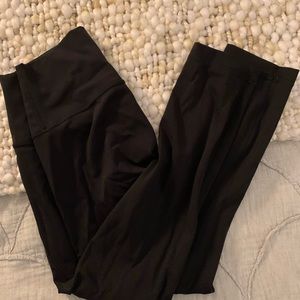 Lululemon wunder under size 4